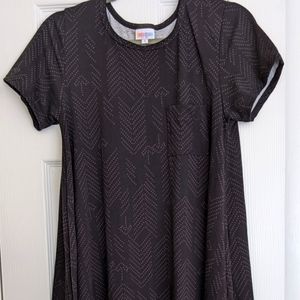 LuLaRoe NWOT Carly HTF black arrows